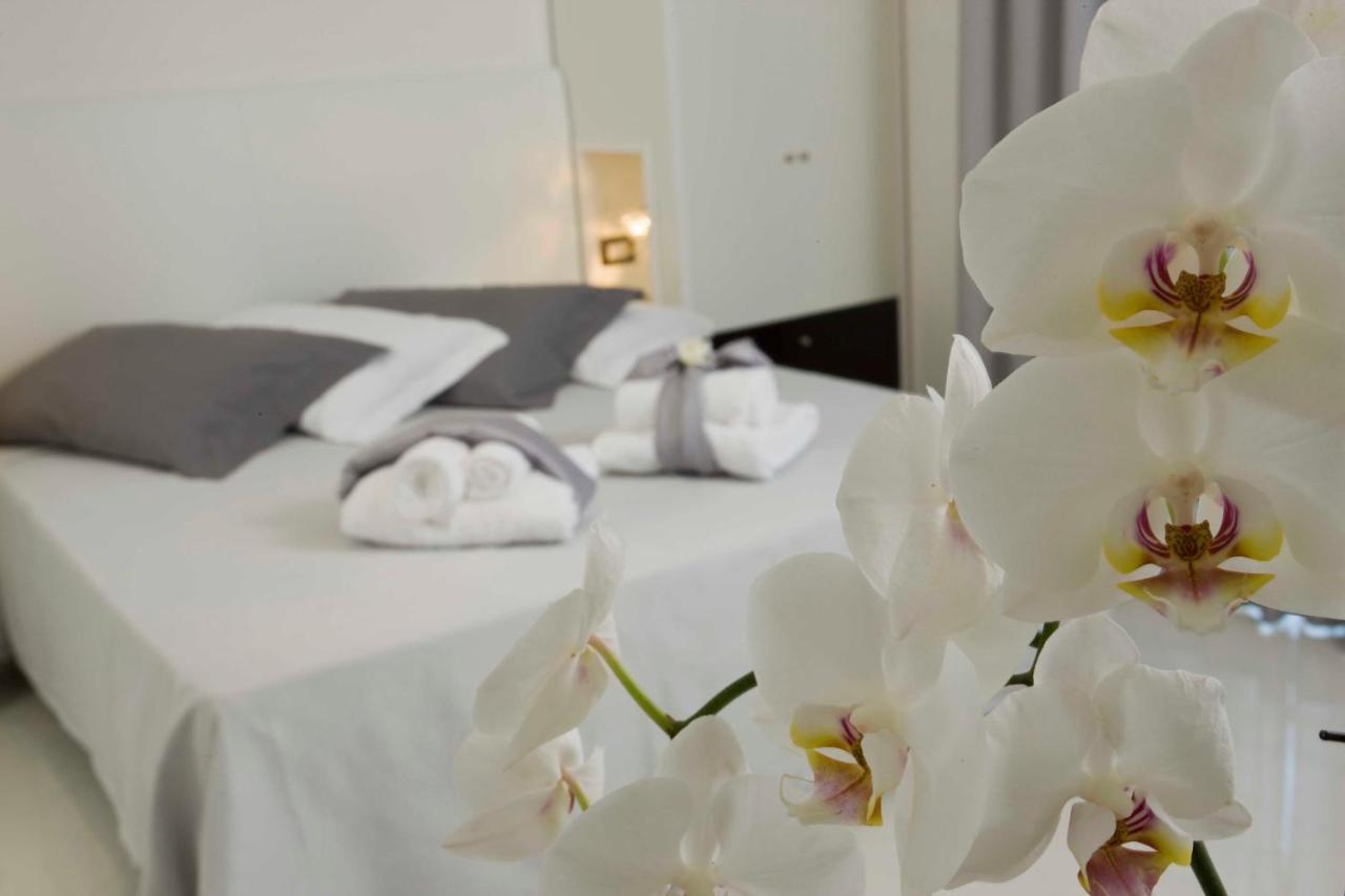 Hotel Nord Est กาบิชเชมาเร ภายนอก รูปภาพ
